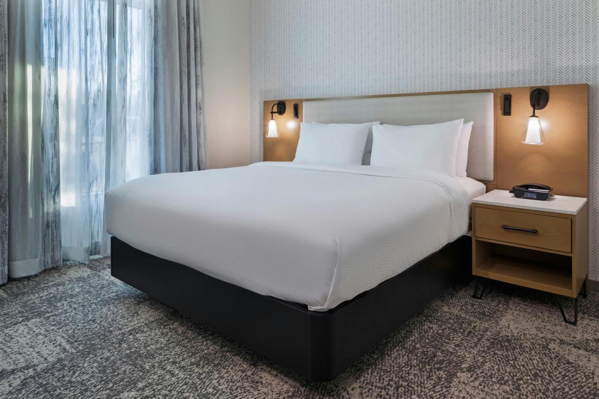Residence Inn By Marriott Chatsworth Los Angeles Bagian luar foto